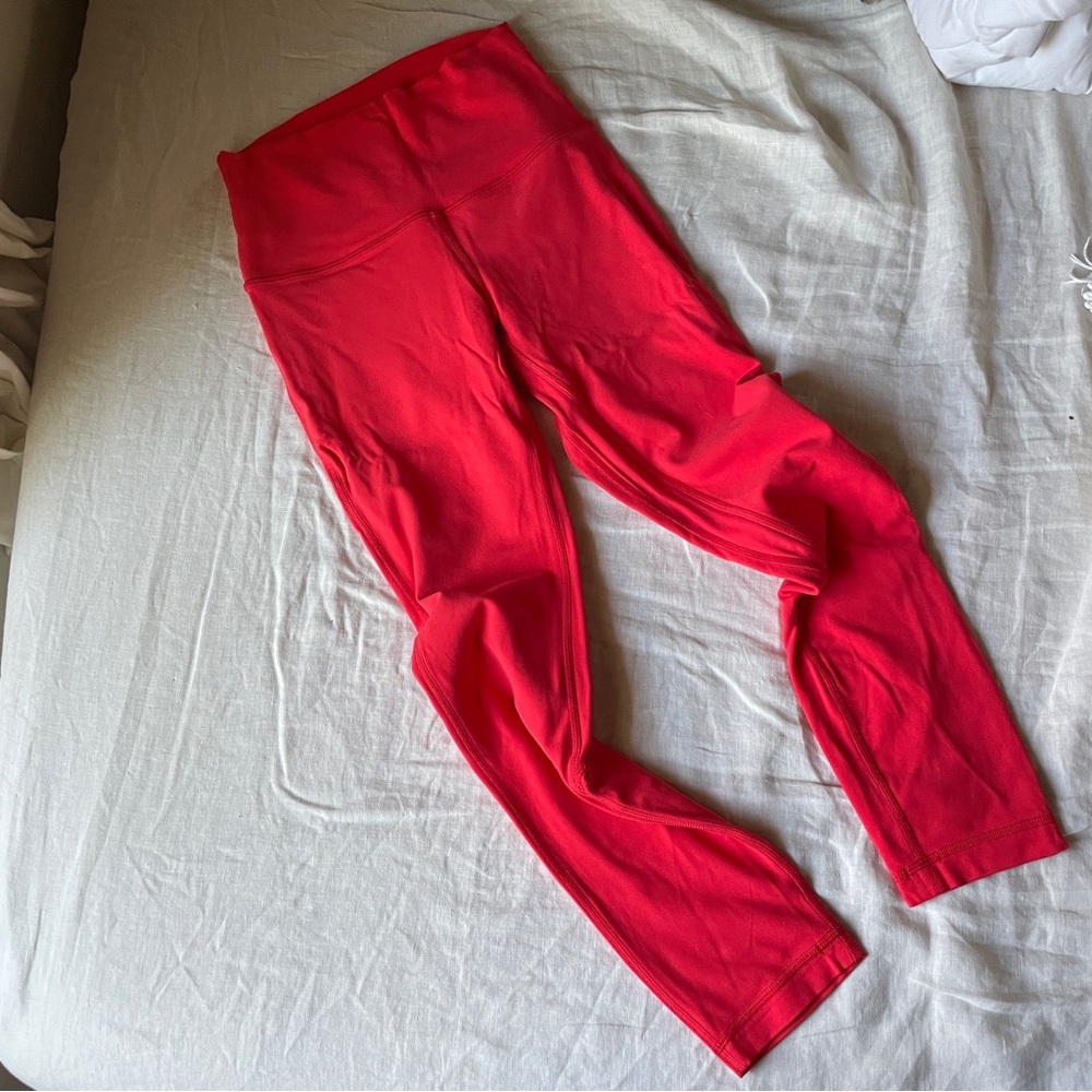 Red Lululemon leggings